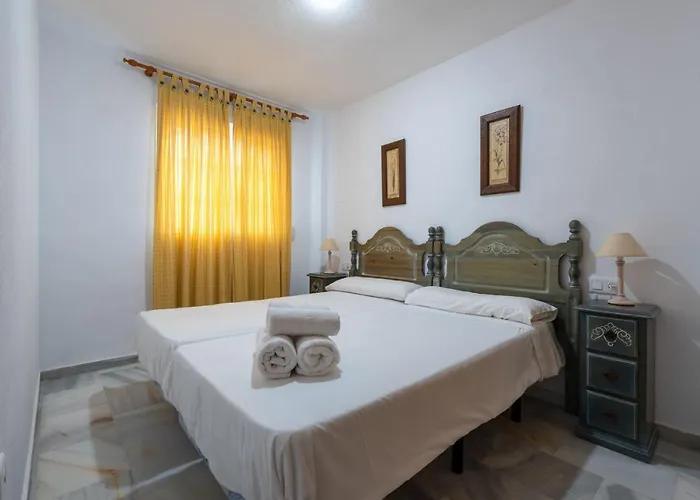 Finally Brisas Будинок відпочинку Марбелья